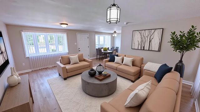 14039 S Claire Boulevard, Robbins, IL 60472