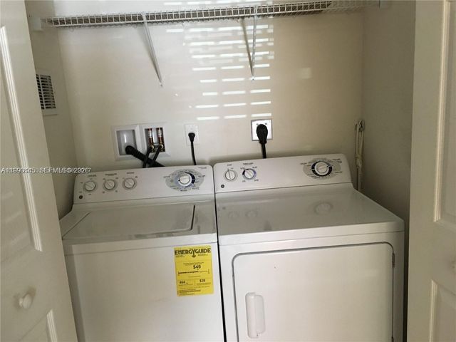 10870 NW 88th Ter 223, Doral, FL 33178