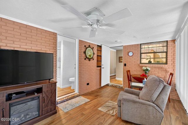 1806 Western Road, South Daytona, FL 32119