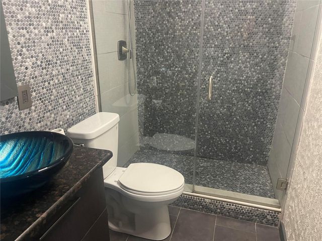 2685 SABAL SPRINGS CIRCLE 102, Clearwater, FL 33761