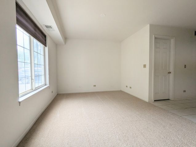 13917 S Cambridge Circle, Plainfield, IL 60544