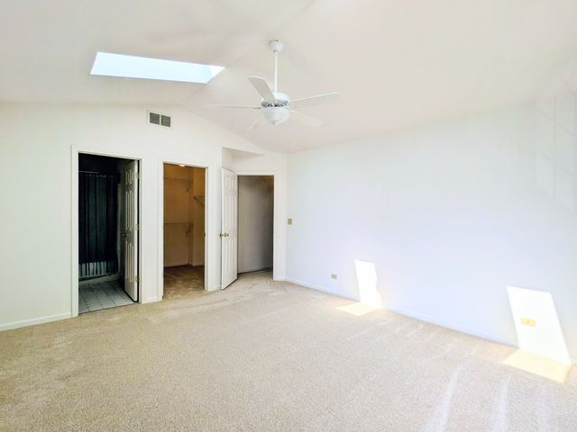 13917 S Cambridge Circle, Plainfield, IL 60544