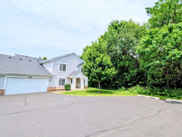 13917 S Cambridge Circle, Plainfield, IL 60544