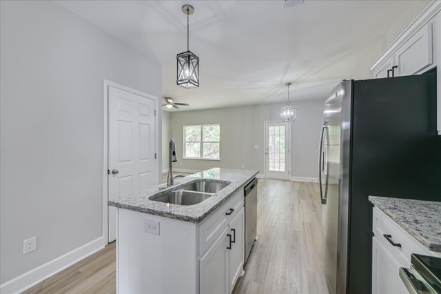 2813 Ridgecrest Drive, Hephzibah, GA 30815