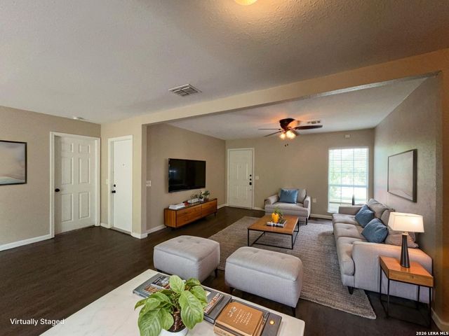 12005 Prairie Oak St, Live Oak, TX 78233