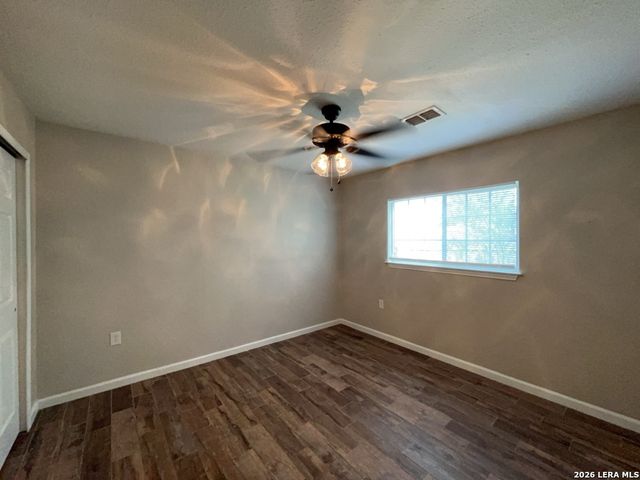 12005 Prairie Oak St, Live Oak, TX 78233