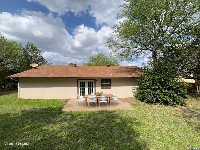 12005 Prairie Oak St, Live Oak, TX 78233