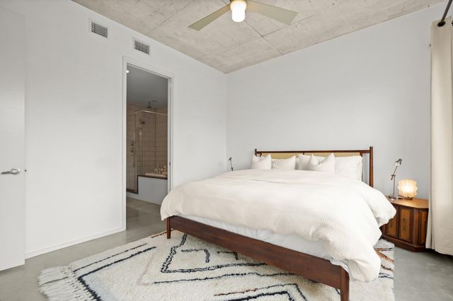 2301 S 5th ST 32, Austin, TX 78704