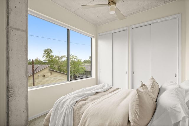2301 S 5th ST 32, Austin, TX 78704