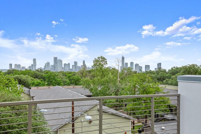 2301 S 5th ST 32, Austin, TX 78704