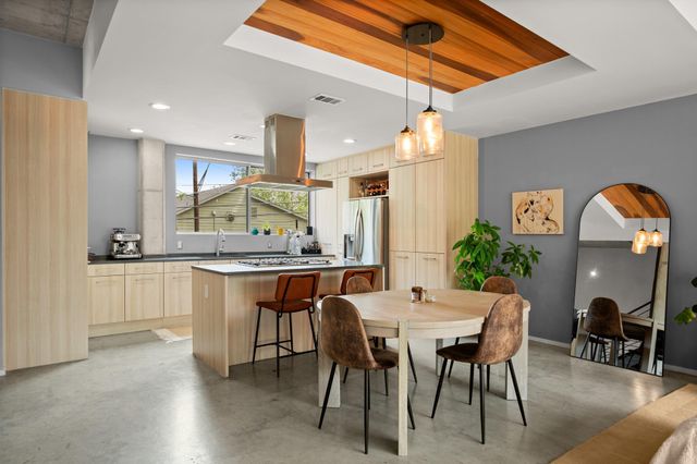 2301 S 5th ST 32, Austin, TX 78704