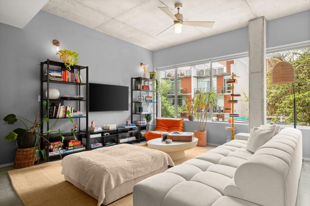 2301 S 5th ST 32, Austin, TX 78704