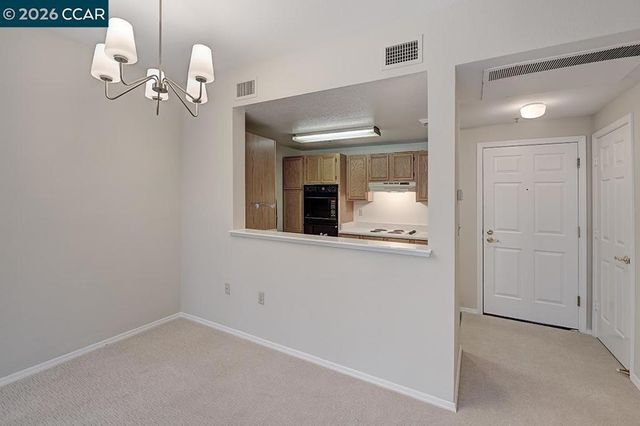 1840 Tice Creek Dr 2312, Walnut Creek, CA 94595