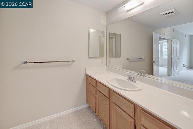 1840 Tice Creek Dr 2312, Walnut Creek, CA 94595