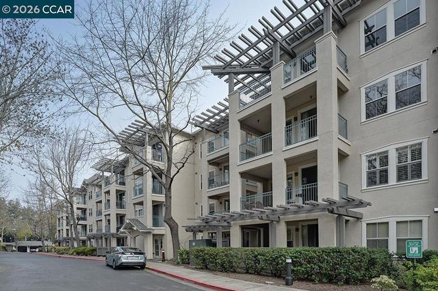 1840 Tice Creek Dr 2312, Walnut Creek, CA 94595