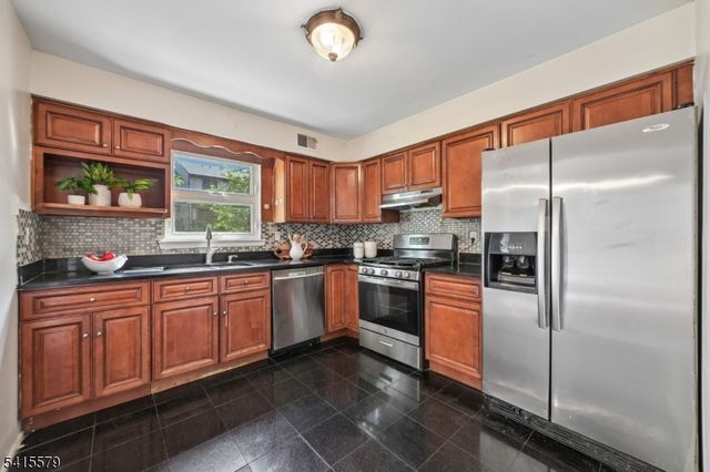 38 Park Street C, Florham Park Boro, NJ 07932