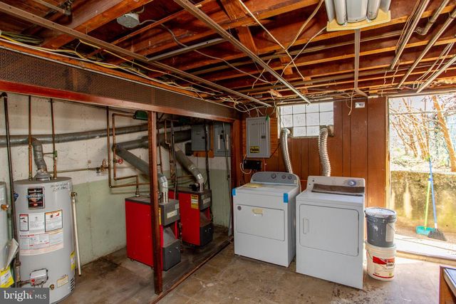 6365 EDMUND ST, Philadelphia, PA 19135