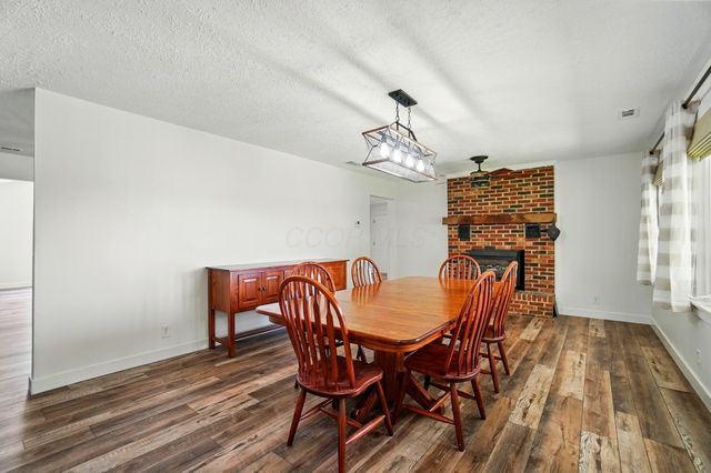 5350 Brook Road NW, Lancaster, OH 43130