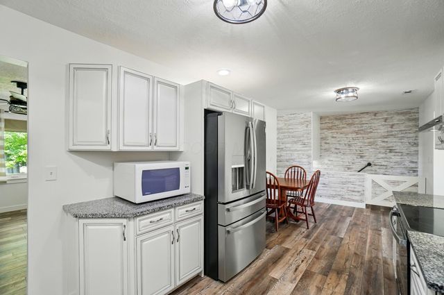 5350 Brook Road NW, Lancaster, OH 43130