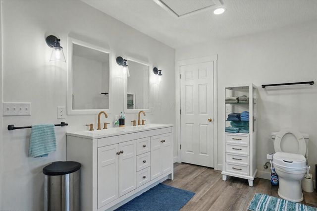 5350 Brook Road NW, Lancaster, OH 43130