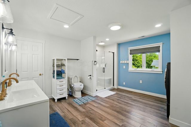 5350 Brook Road NW, Lancaster, OH 43130