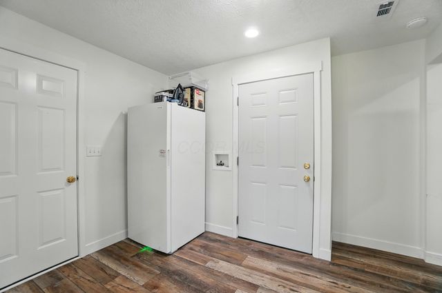 5350 Brook Road NW, Lancaster, OH 43130