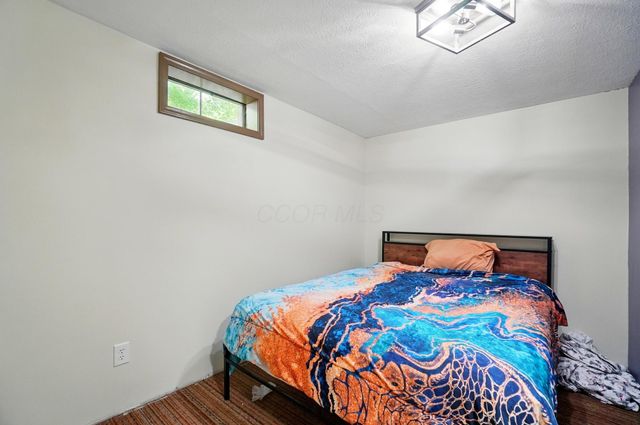 5350 Brook Road NW, Lancaster, OH 43130
