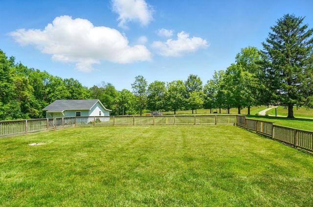 5350 Brook Road NW, Lancaster, OH 43130