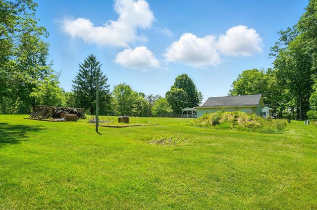 5350 Brook Road NW, Lancaster, OH 43130