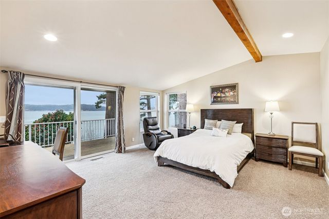 17340 Golden View Avenue, La Conner, WA 98257