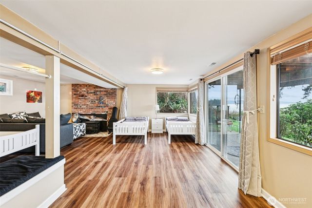 17340 Golden View Avenue, La Conner, WA 98257