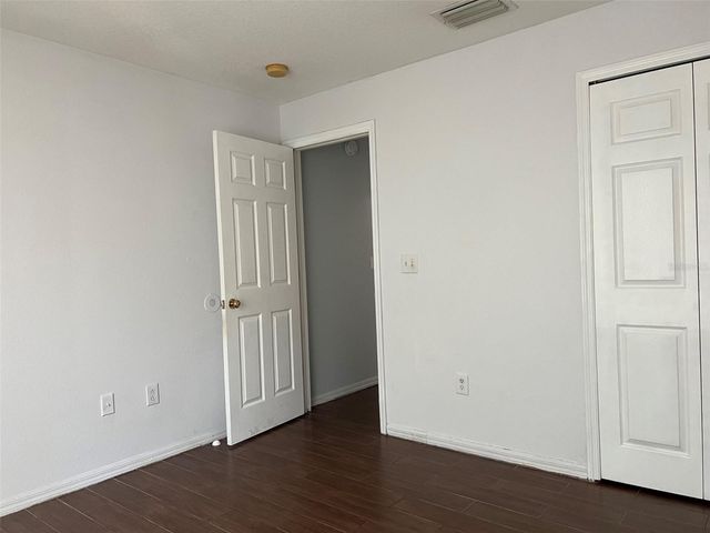 18169 SANDY POINTE DRIVE, Tampa, FL 33647