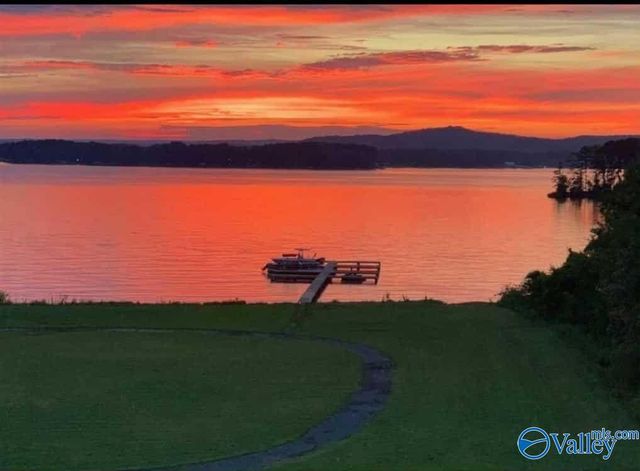 3152 Dykes Bridge Road 205, Cedar Bluff, AL 35959