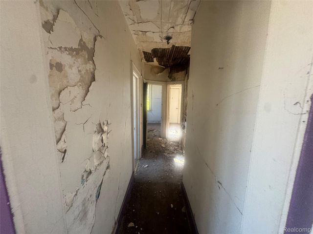 9650 Cascade Street, Detroit, MI 48204