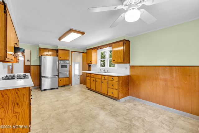 97 High Street, Eatontown, NJ 07724