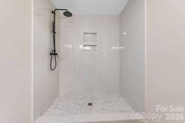 131 Woodrow Avenue, Asheville, NC 28801