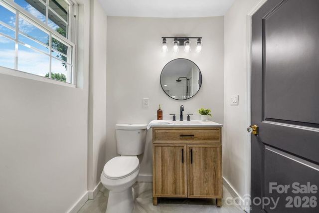 131 Woodrow Avenue, Asheville, NC 28801