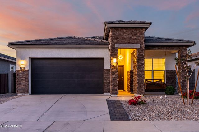 15612 W SMOKETREE Drive, Surprise, AZ 85387