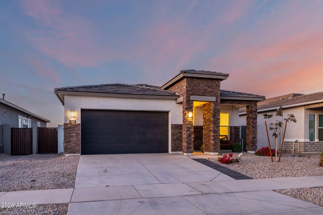 15612 W SMOKETREE Drive, Surprise, AZ 85387
