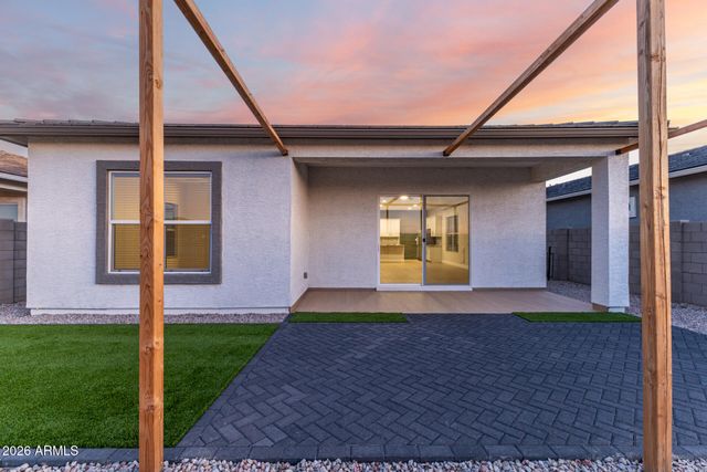 15612 W SMOKETREE Drive, Surprise, AZ 85387