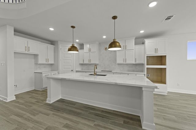 337 Horsemint LN, Georgetown, TX 78633