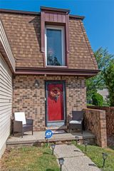 25070 Sherwood Circle, Southfield, MI 48075