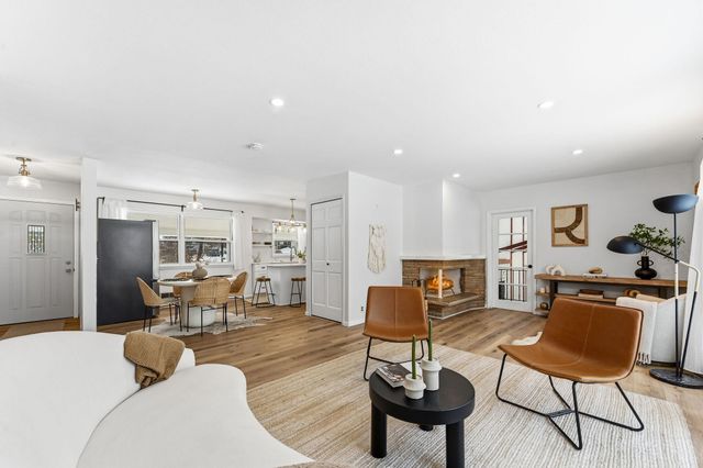 11216 Minnetonka Boulevard, Minnetonka, MN 55305