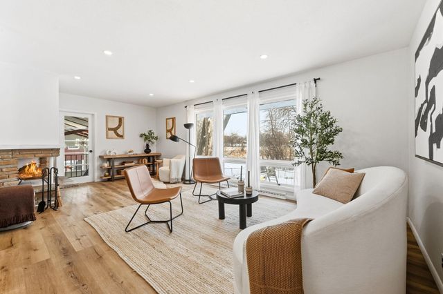 11216 Minnetonka Boulevard, Minnetonka, MN 55305