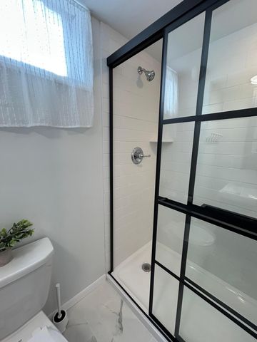 11216 Minnetonka Boulevard, Minnetonka, MN 55305