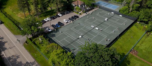 11216 Minnetonka Boulevard, Minnetonka, MN 55305