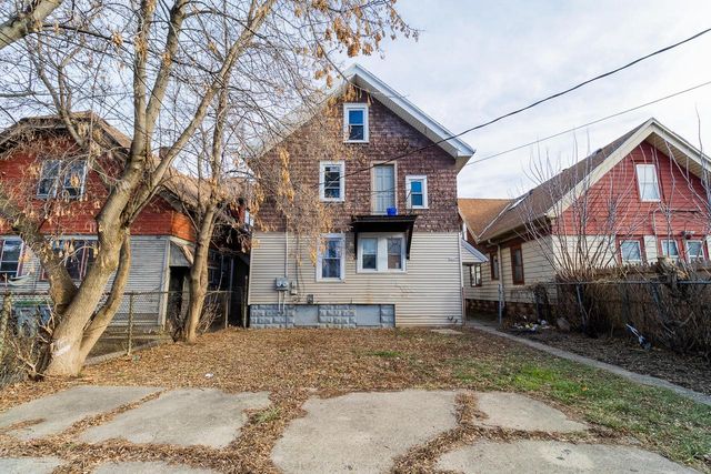 3017 28th STREET, Milwaukee, WI 53210