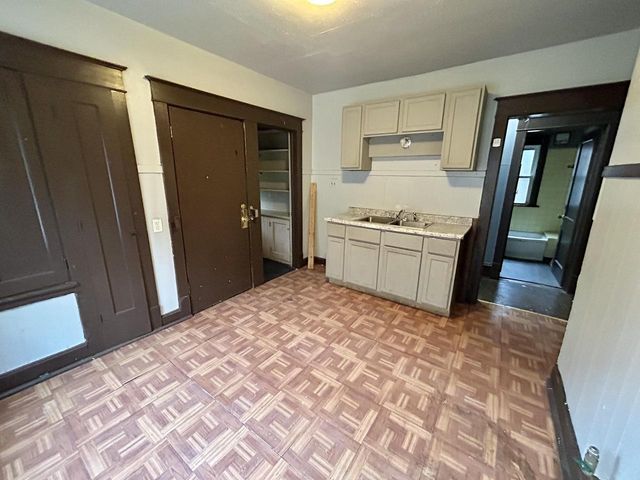 3017 28th STREET, Milwaukee, WI 53210