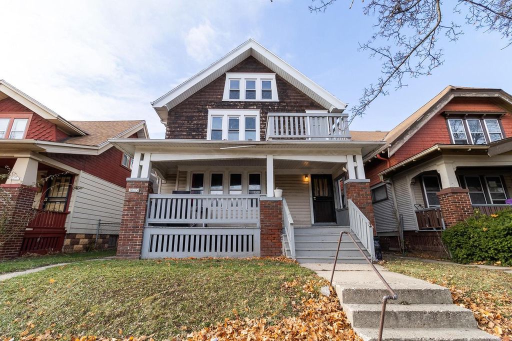 3017 28th STREET, Milwaukee, WI 53210