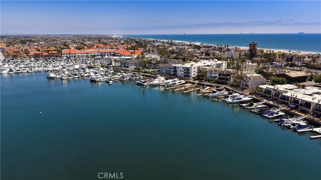 16255 Pacific Circle 203, Huntington Beach, CA 92649